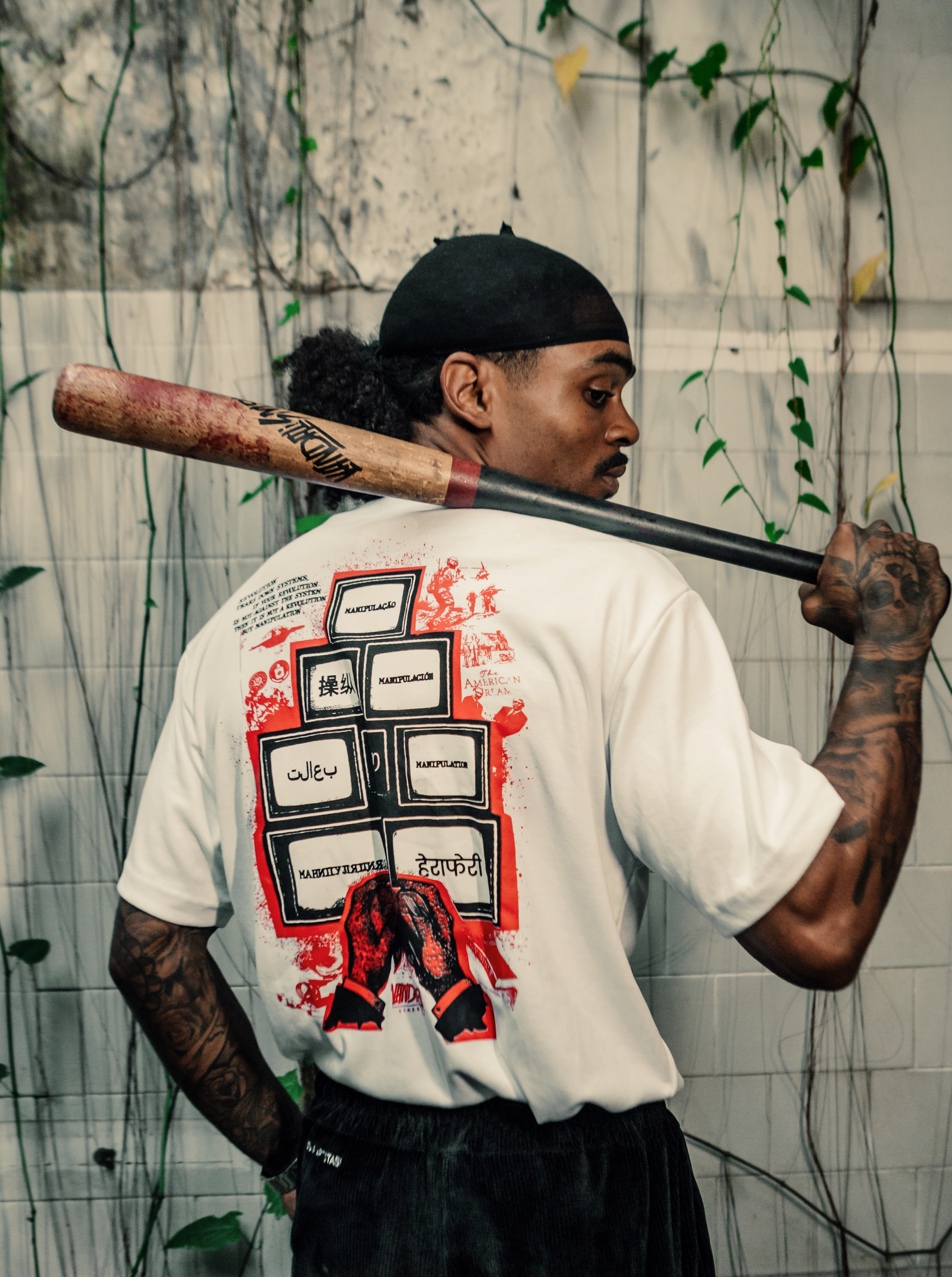 TSHIRT MANIPULATION